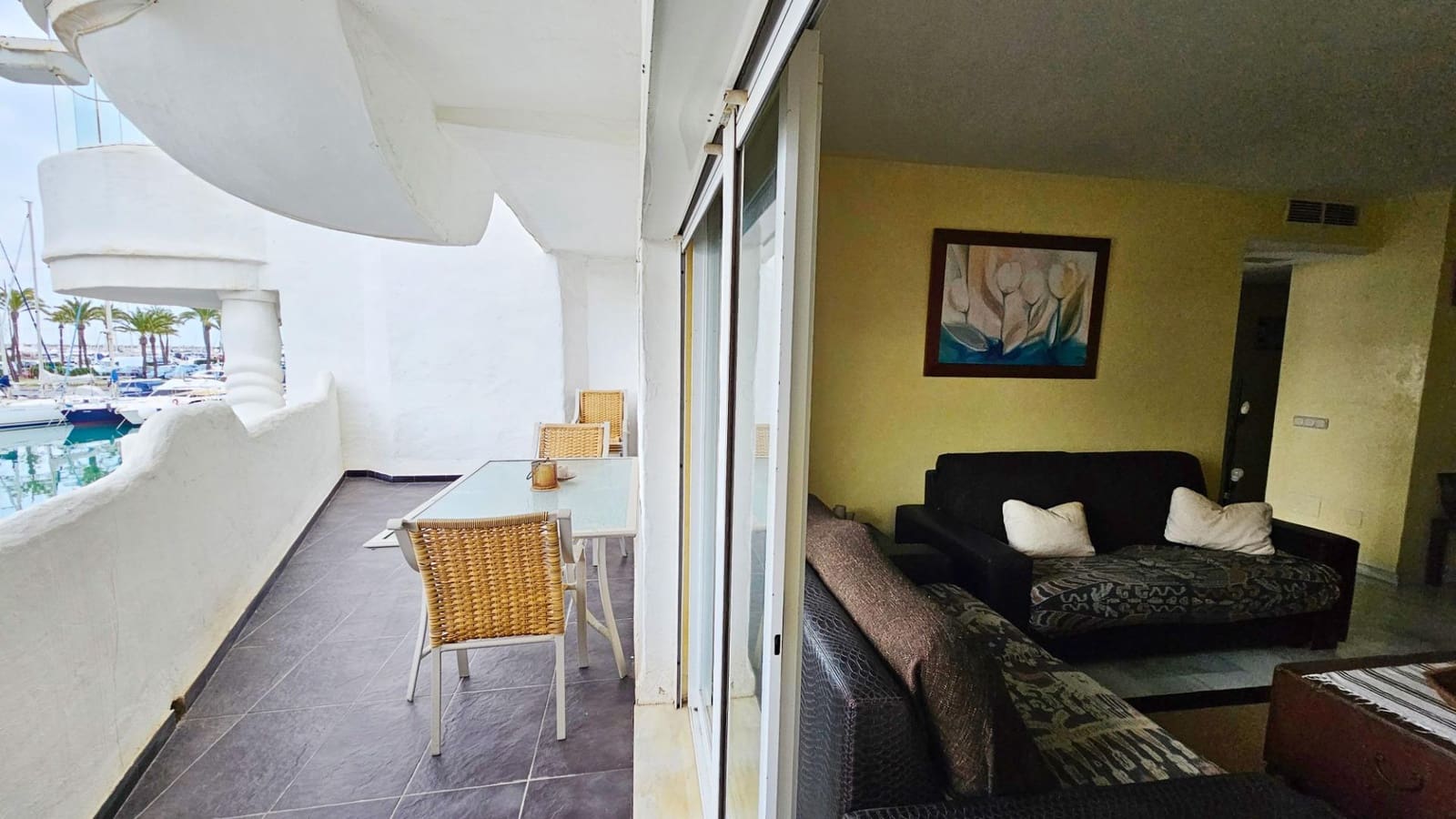 Apartamento de 2 habitaciones en Benalmádena en venta con piscina - 415.000 € (Ref: 9637495)