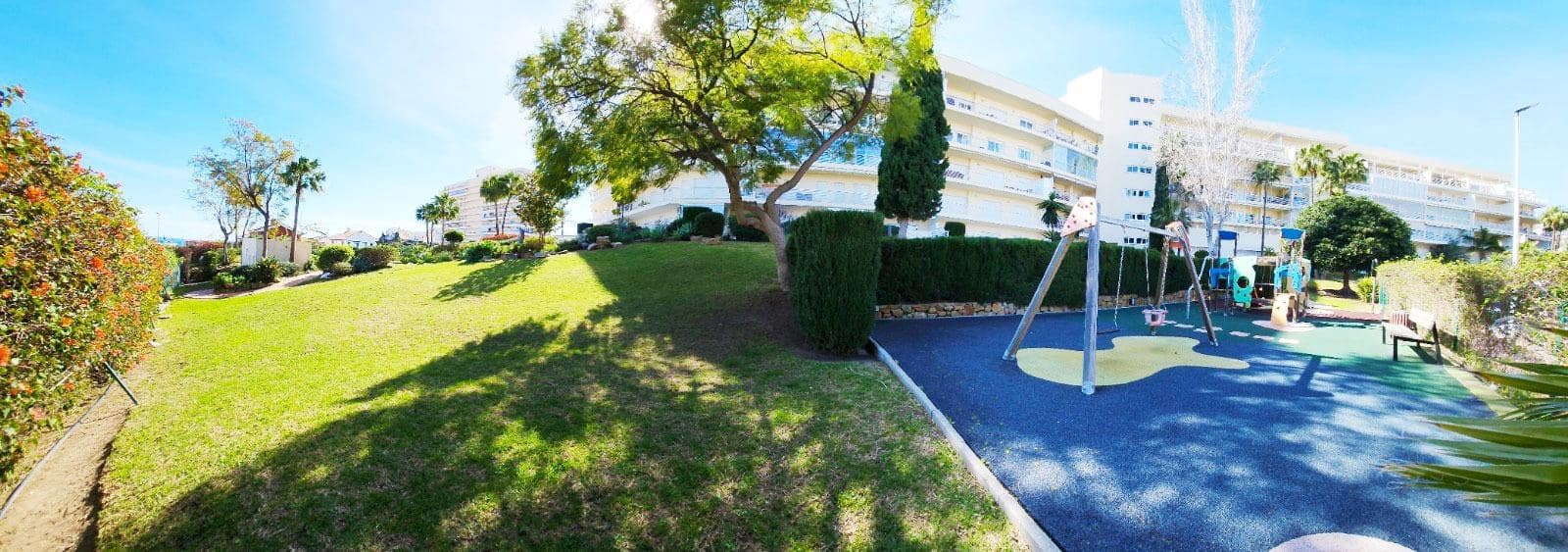 2 Zimmer Apartment zu verkaufen in Torrequebrada mit Pool - 425.000 € (Ref: 9686345)