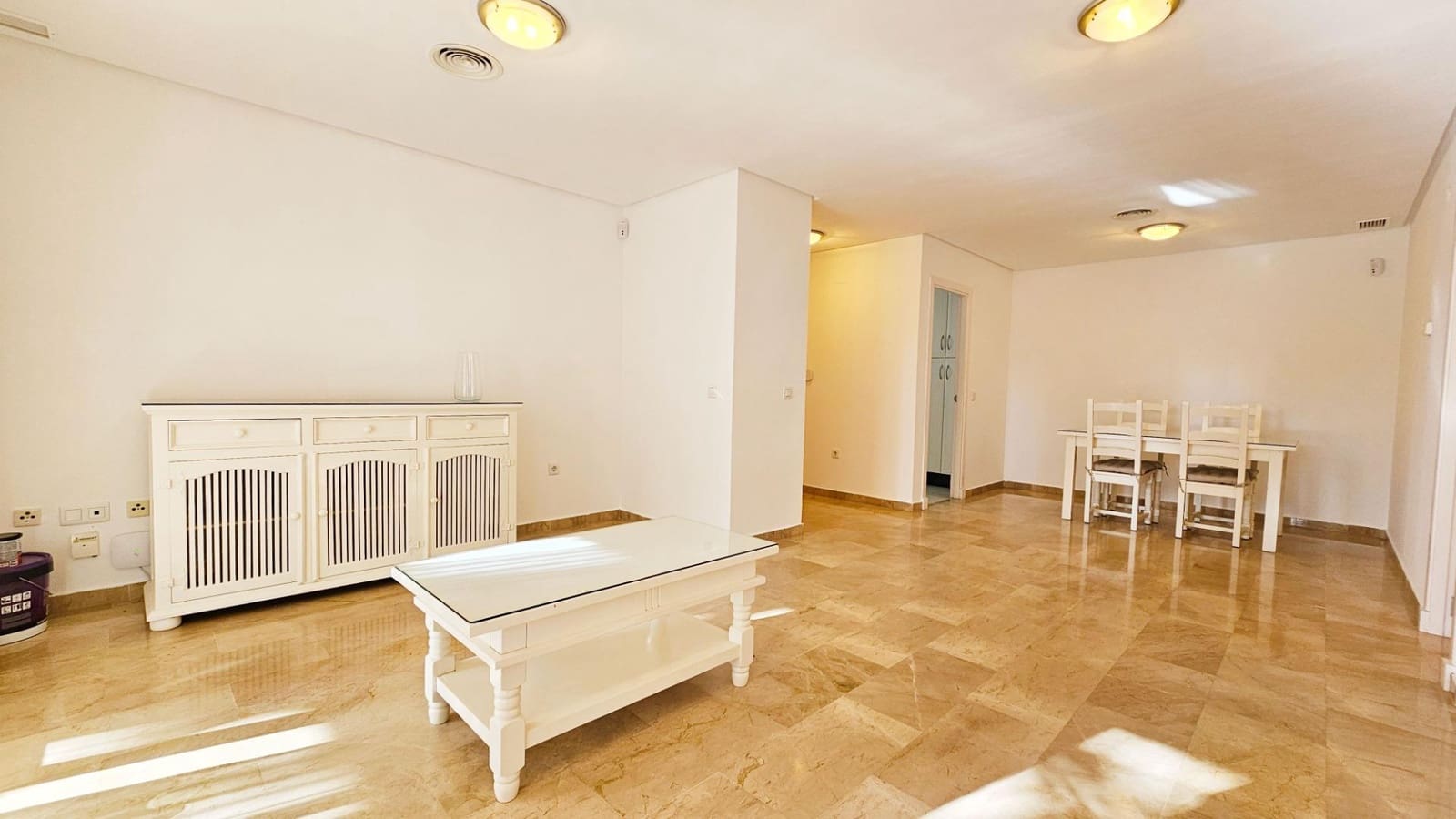 2 Zimmer Apartment zu verkaufen in Torrequebrada mit Pool - 425.000 € (Ref: 9686345)