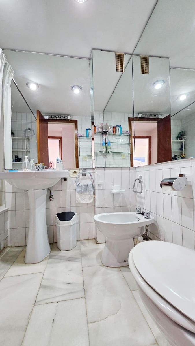 3 bedroom Flat for sale in Benalmadena with pool garage - € 430,000 (Ref: 9711905)