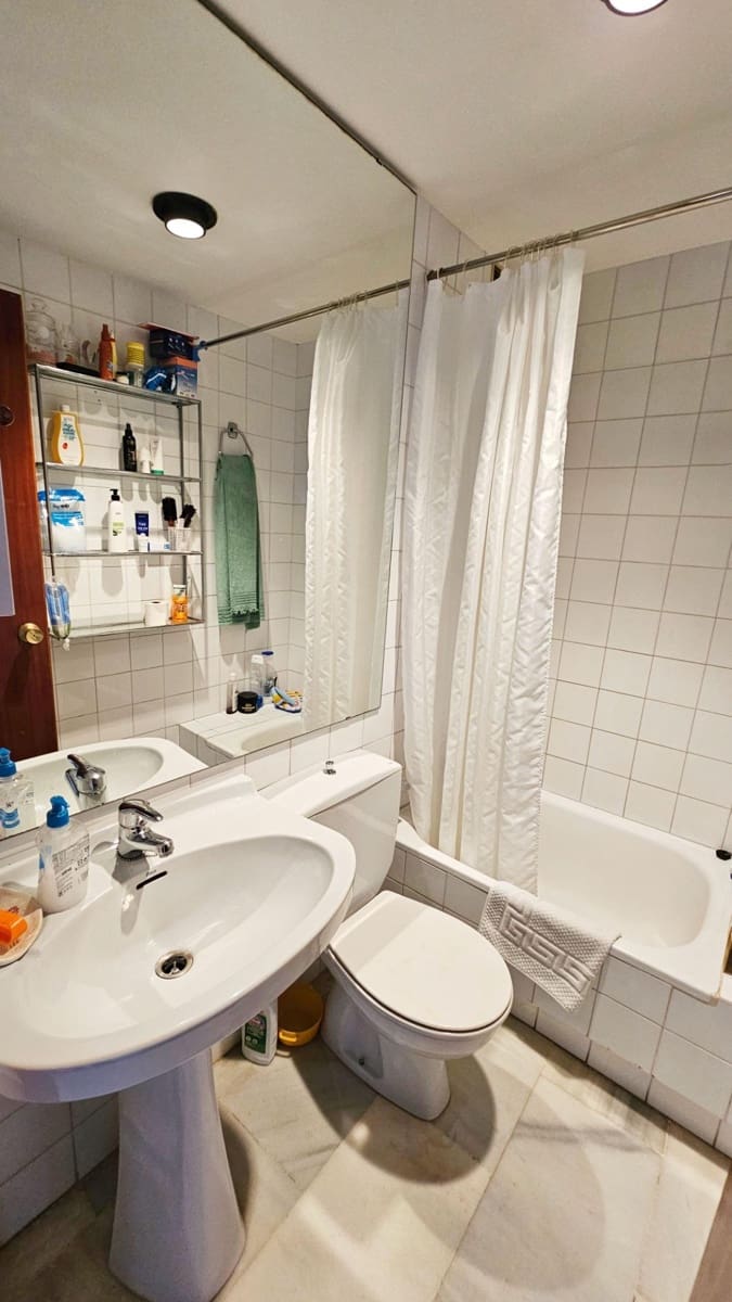 3 bedroom Flat for sale in Benalmadena with pool garage - € 430,000 (Ref: 9711905)