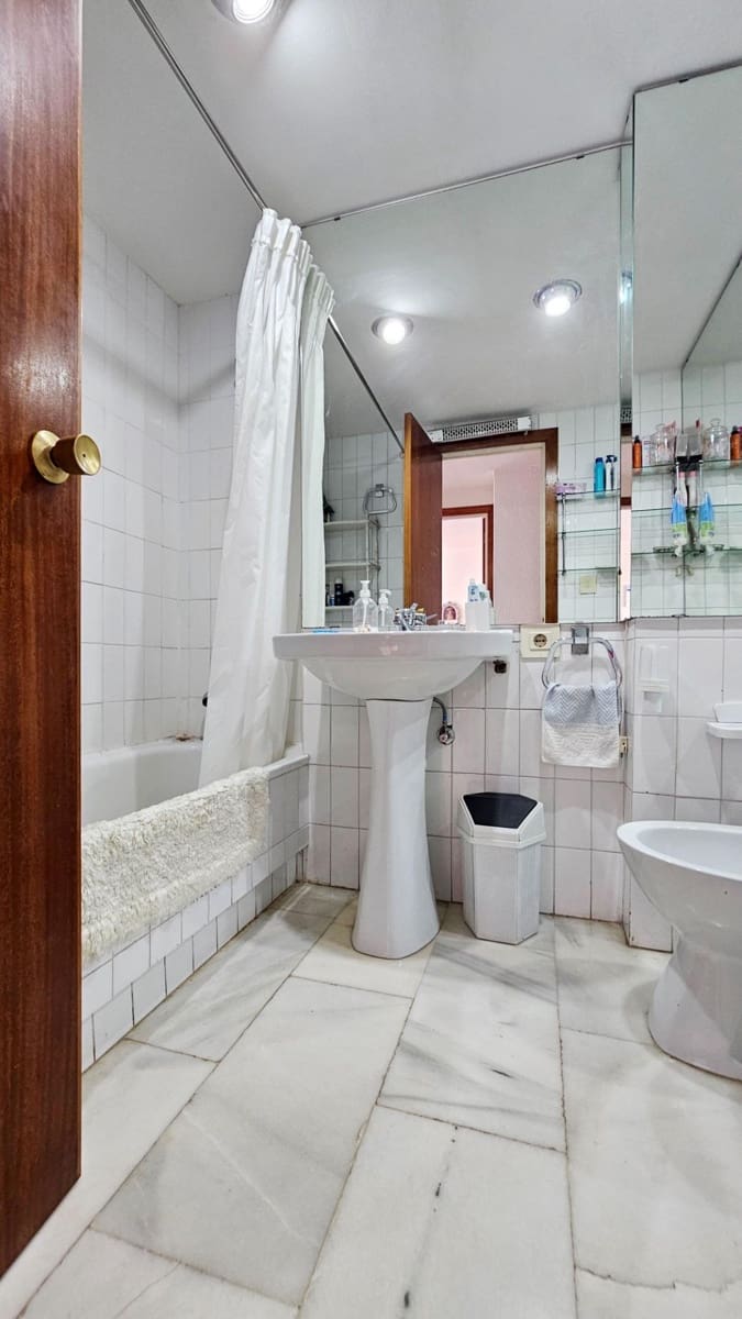 3 bedroom Flat for sale in Benalmadena with pool garage - € 430,000 (Ref: 9711905)