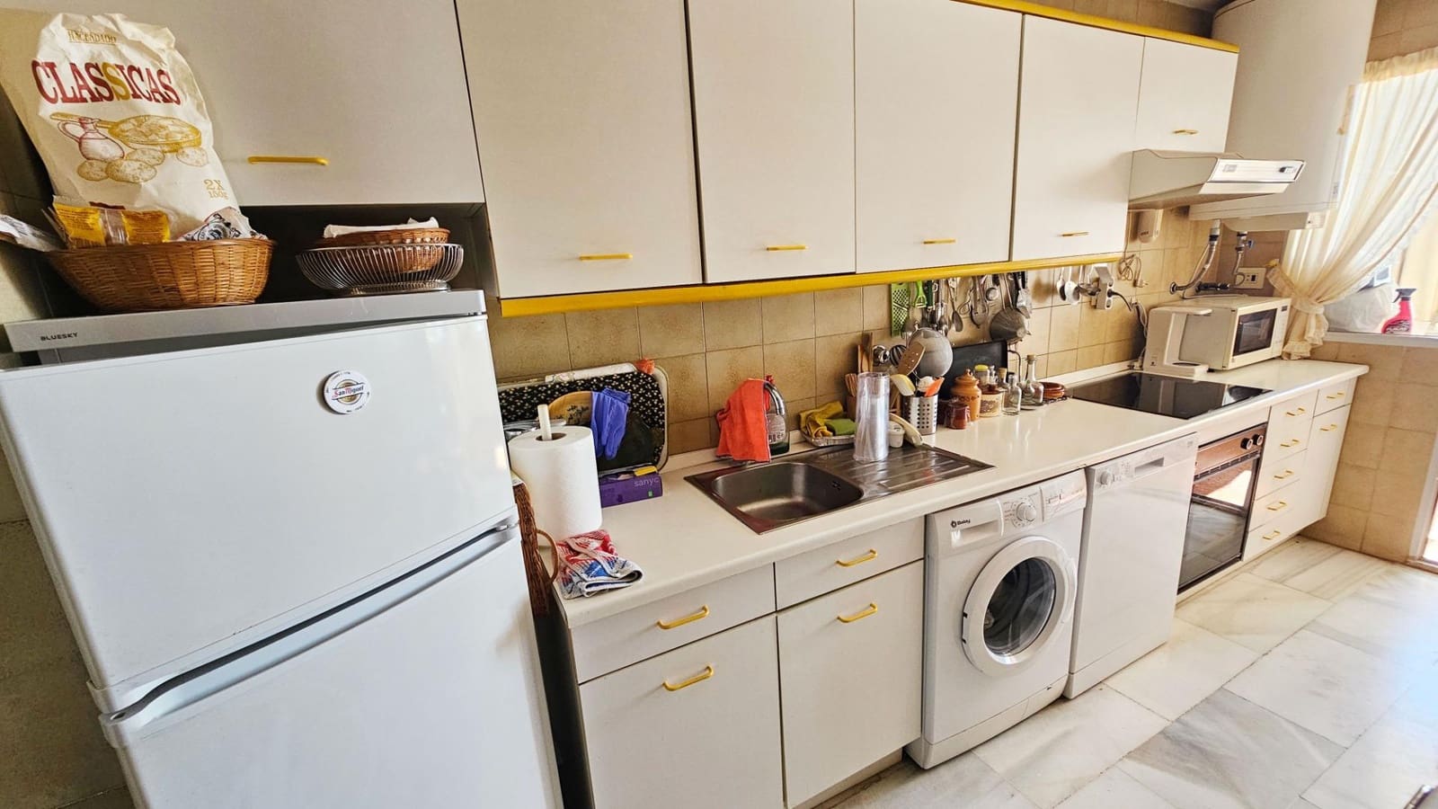 3 bedroom Flat for sale in Benalmadena with pool garage - € 430,000 (Ref: 9711905)