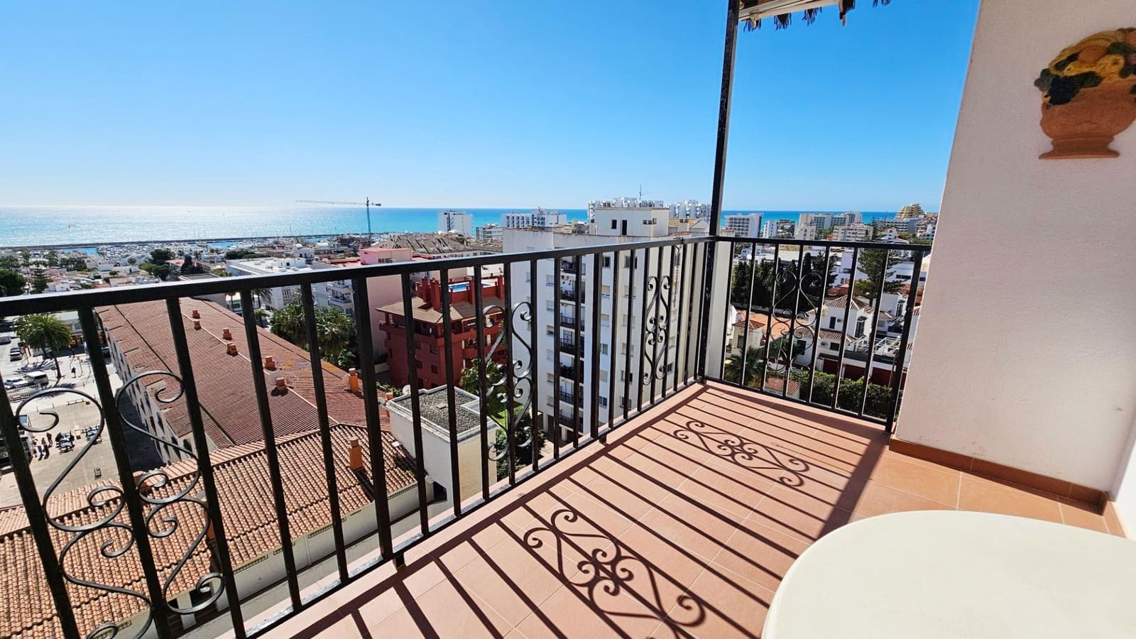 3 bedroom Flat for sale in Benalmadena with pool garage - € 430,000 (Ref: 9711905)