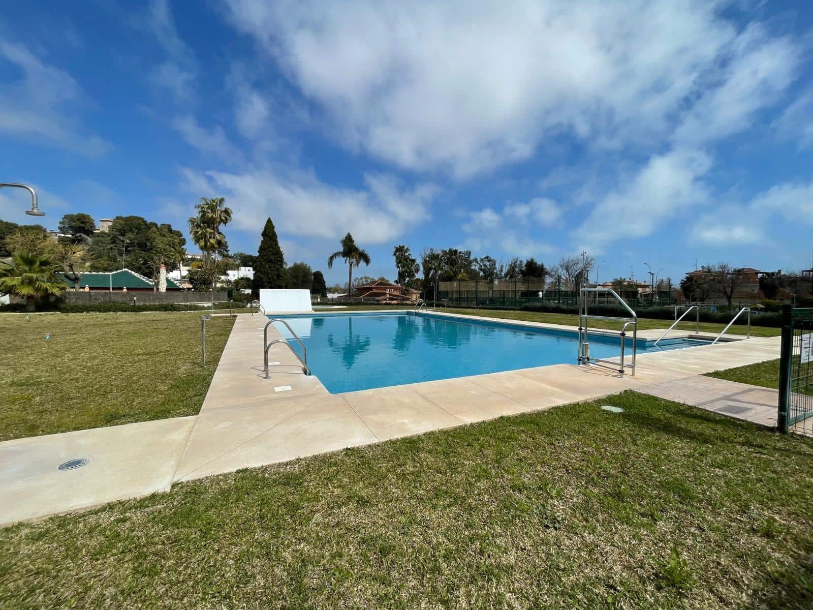 3 bedroom Terraced Villa for sale in Torremolinos with pool - € 490,000 (Ref: 9726586)