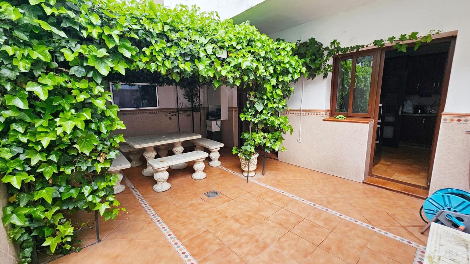 4 bedroom Terraced Villa for sale in Benalmadena - € 455,000 (Ref: 9729309)