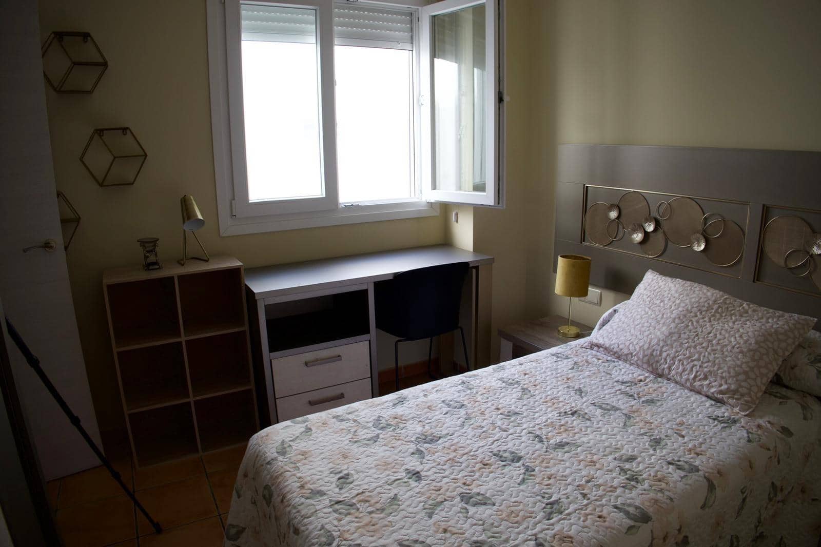 4 sypialnia Dom szeregowy na sprzedaż w Fuengirola z basenem - 554 900 € (Ref: 9772989)