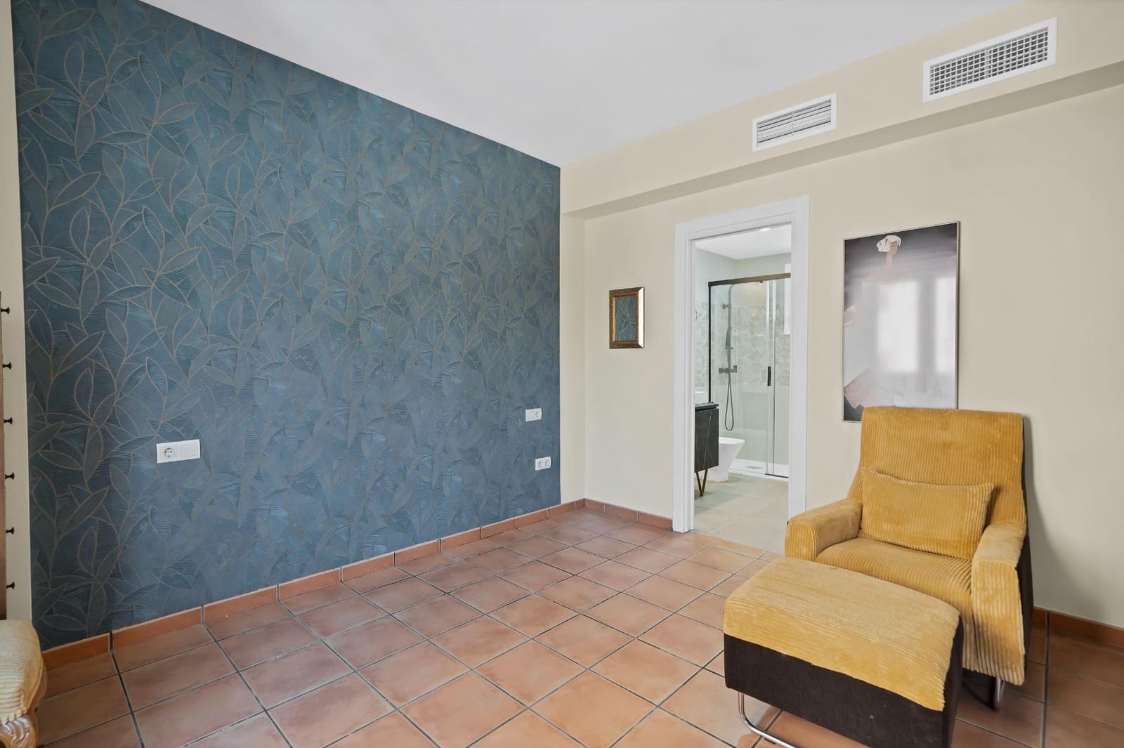 4 bedroom Terraced Villa for sale in Fuengirola with pool garage - € 554,900 (Ref: 9920390)