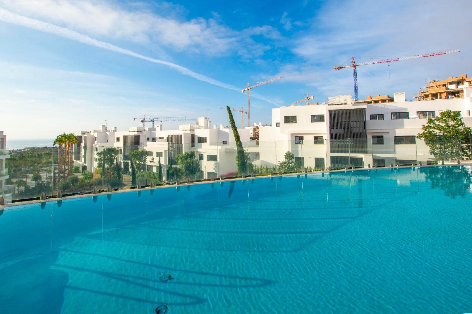 2 sypialnia Apartament na sprzedaż w Fuengirola z basenem garażem - 529 000 € (Ref: 9924586)