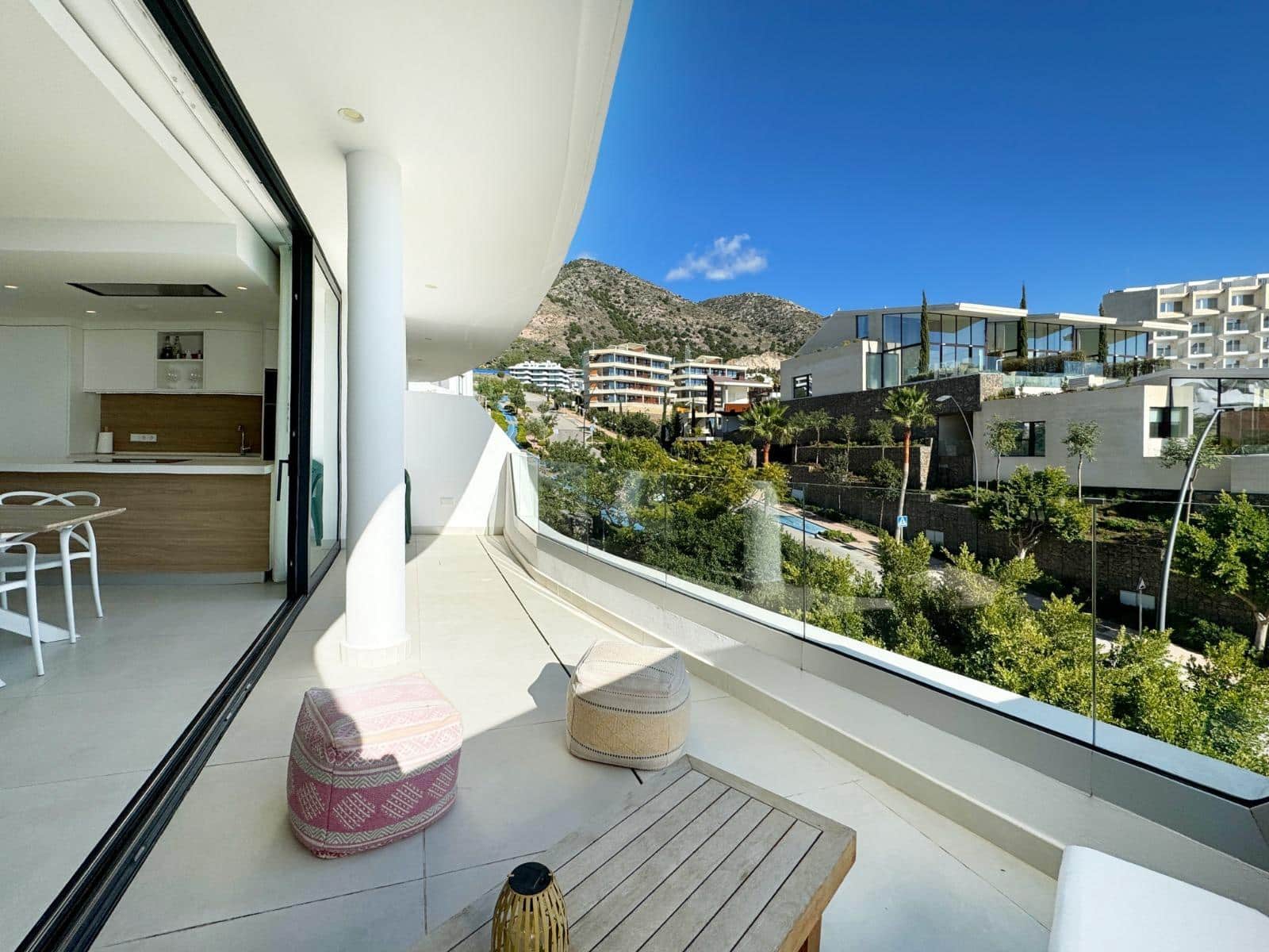2 sypialnia Apartament na sprzedaż w Fuengirola z basenem garażem - 529 000 € (Ref: 9924586)