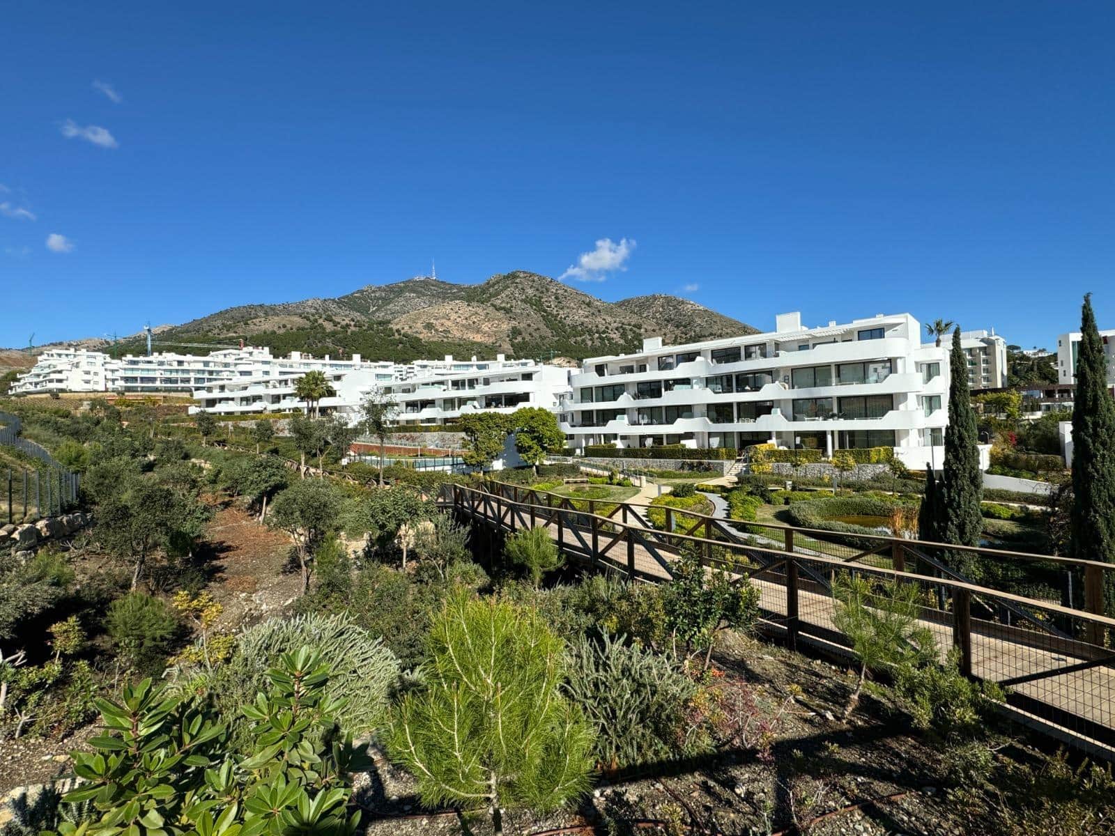 2 sypialnia Apartament na sprzedaż w Fuengirola z basenem garażem - 529 000 € (Ref: 9924586)