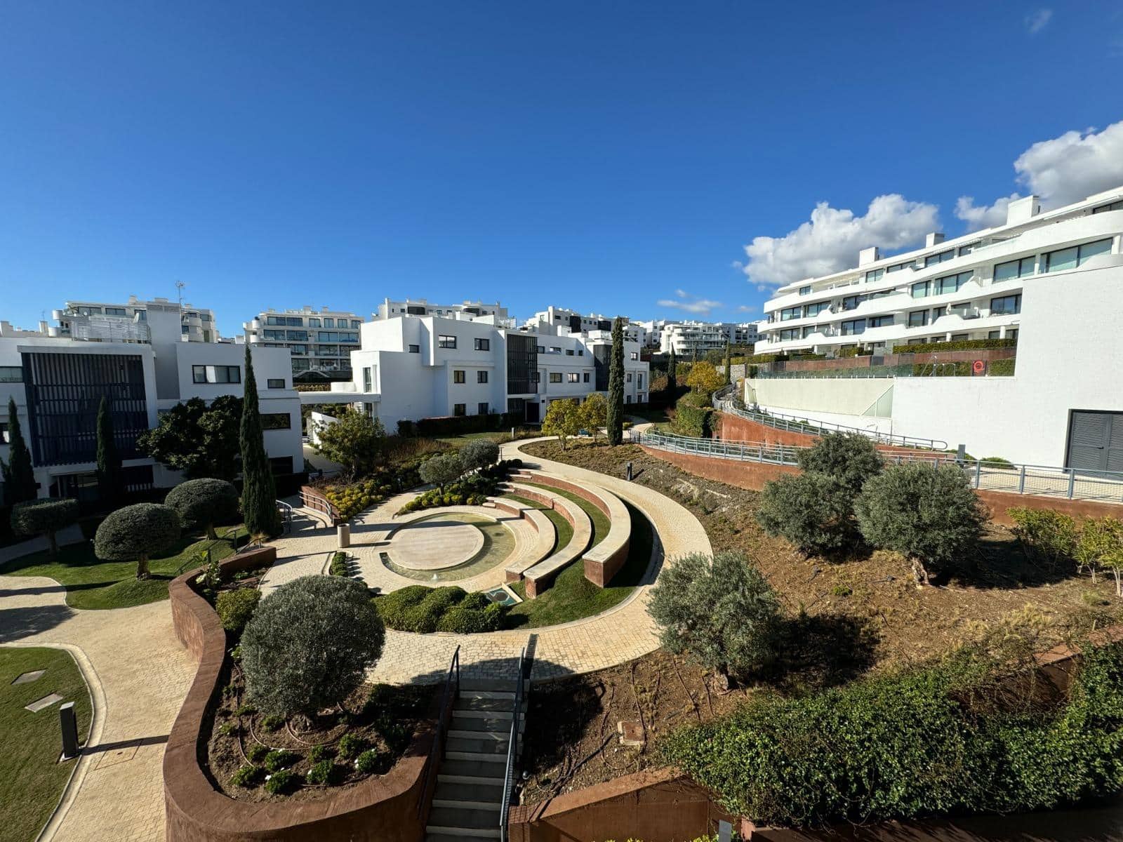 2 sypialnia Apartament na sprzedaż w Fuengirola z basenem garażem - 529 000 € (Ref: 9924586)