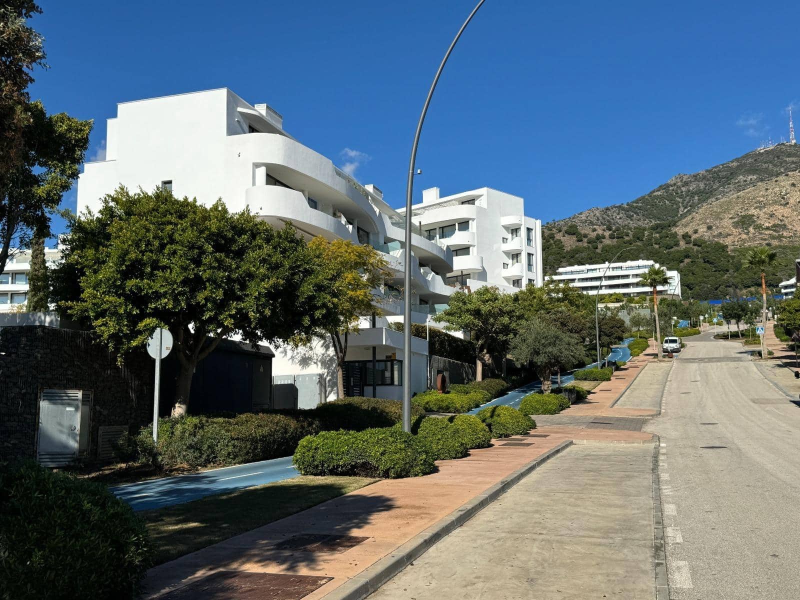 2 sypialnia Apartament na sprzedaż w Fuengirola z basenem garażem - 529 000 € (Ref: 9924586)