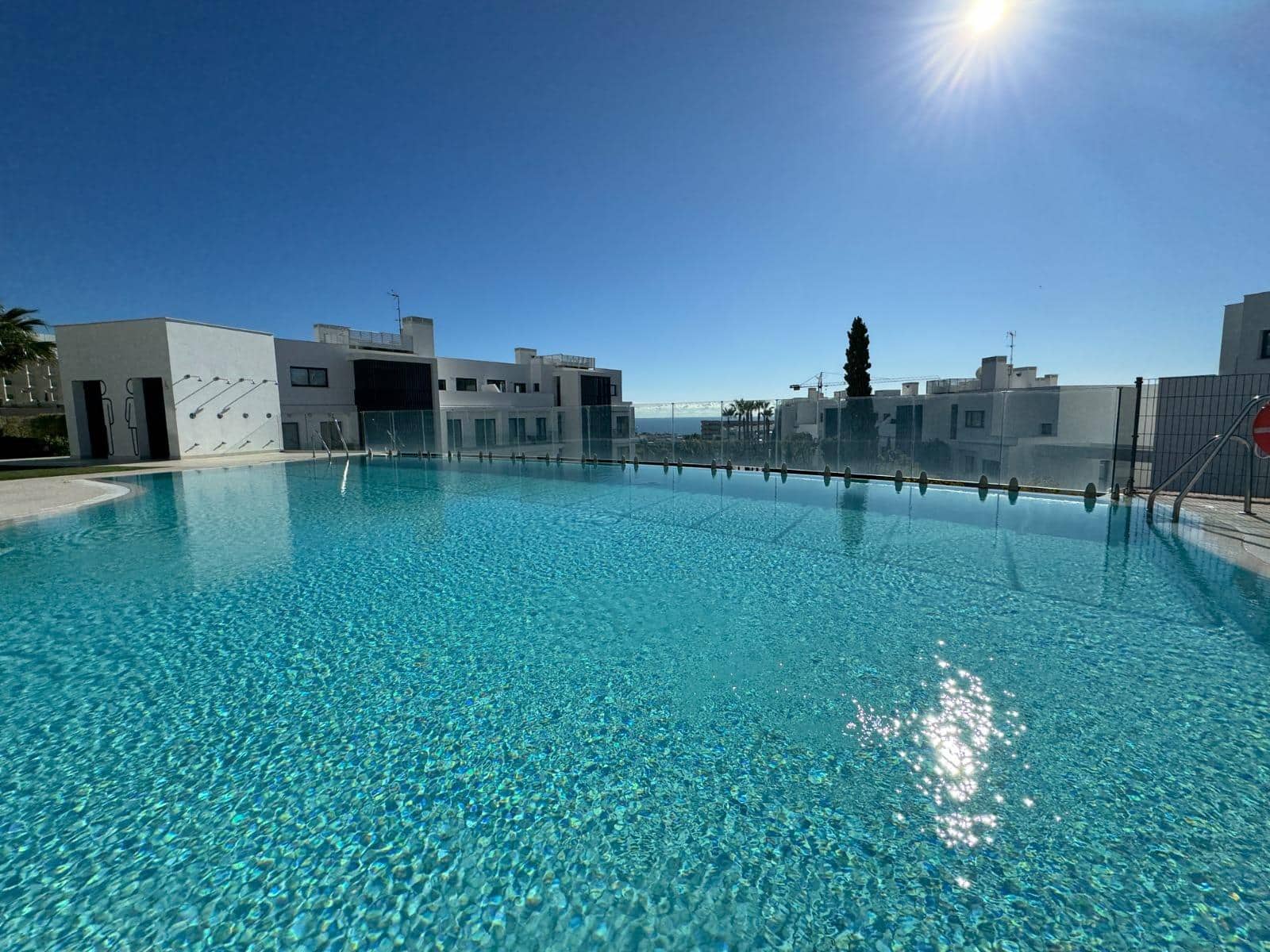 2 sypialnia Apartament na sprzedaż w Fuengirola z basenem garażem - 529 000 € (Ref: 9924586)