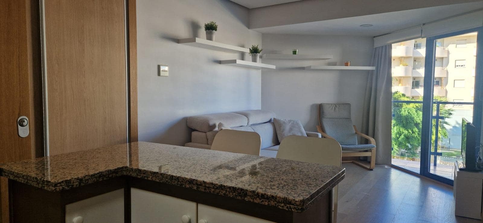 1 sovrum Lägenhet till salu i Benalmadena med pool - 249 900 € (Ref: 9942449)