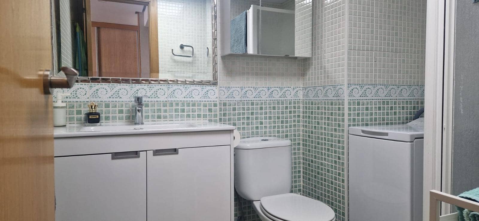 1 sovrum Lägenhet till salu i Benalmadena med pool - 249 900 € (Ref: 9942449)