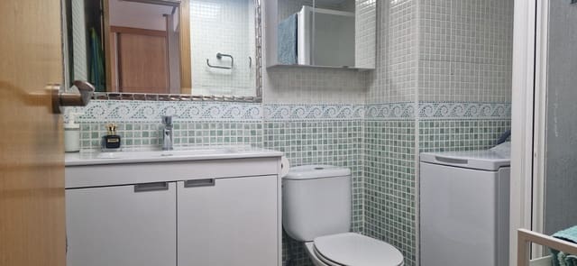 1 soveværelse Lejlighed til salg i Puerto Marina, Benalmádena med swimmingpool - € 249.900 (Ref: 9942449)