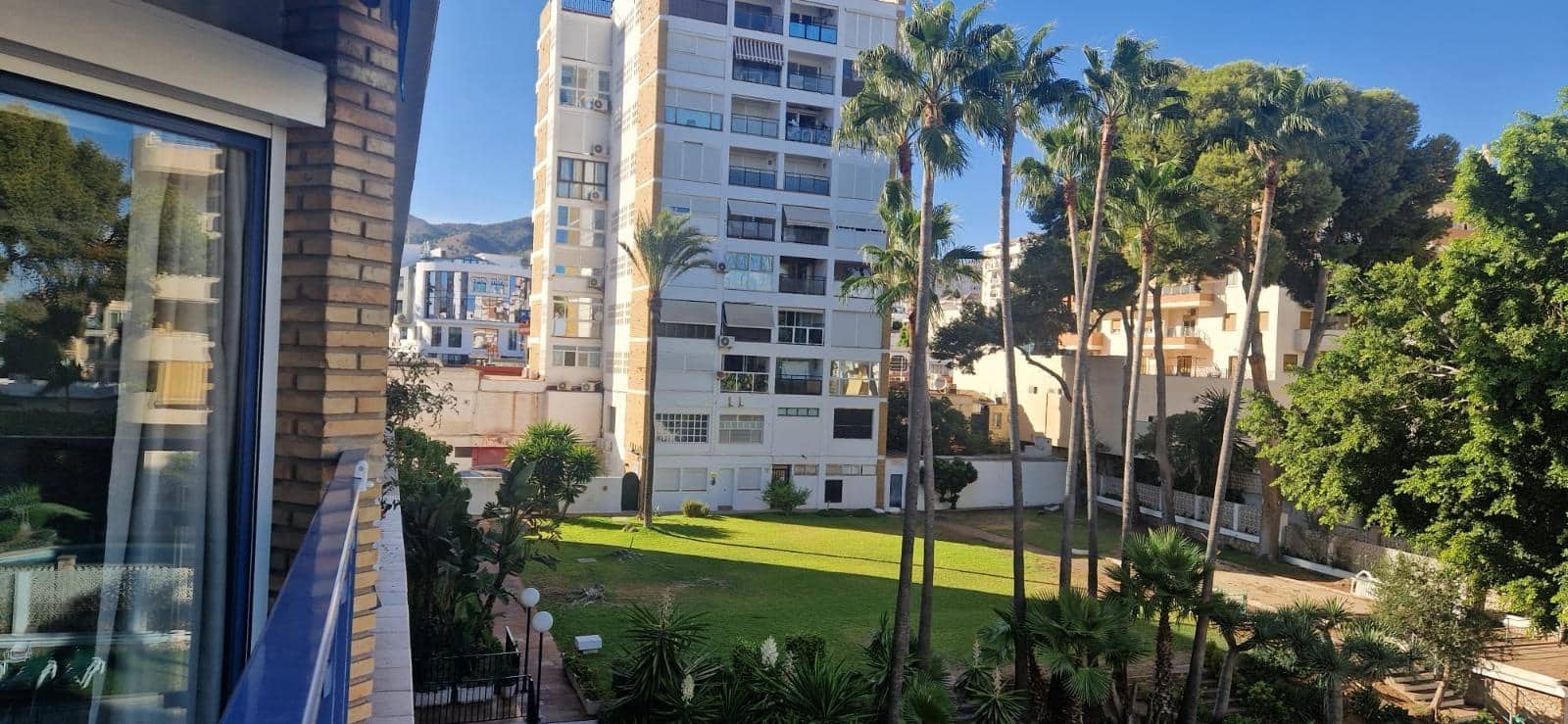 1 sovrum Lägenhet till salu i Benalmadena med pool - 249 900 € (Ref: 9942449)