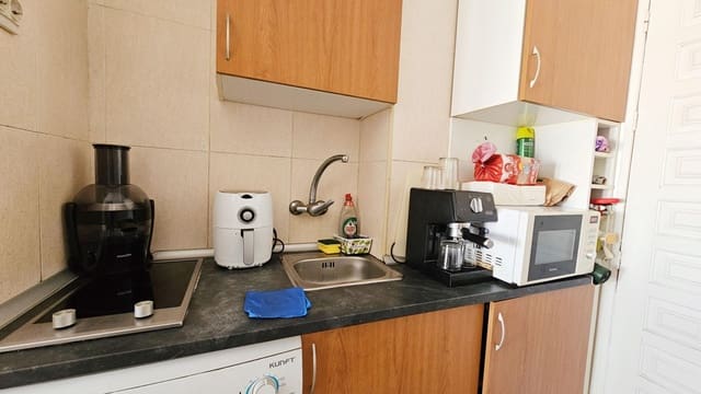 Studio for sale in Fuengirola with pool - € 203,000 (Ref: 9999590)