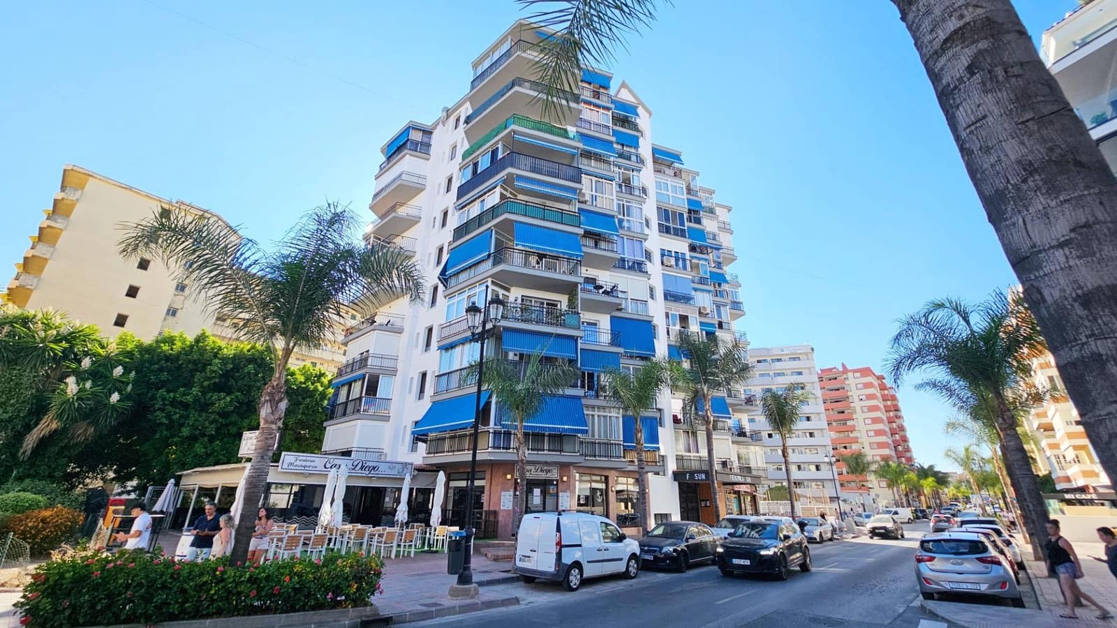 Studio à vendre à Fuengirola avec piscine - 203 000 € (Ref: 9999590)