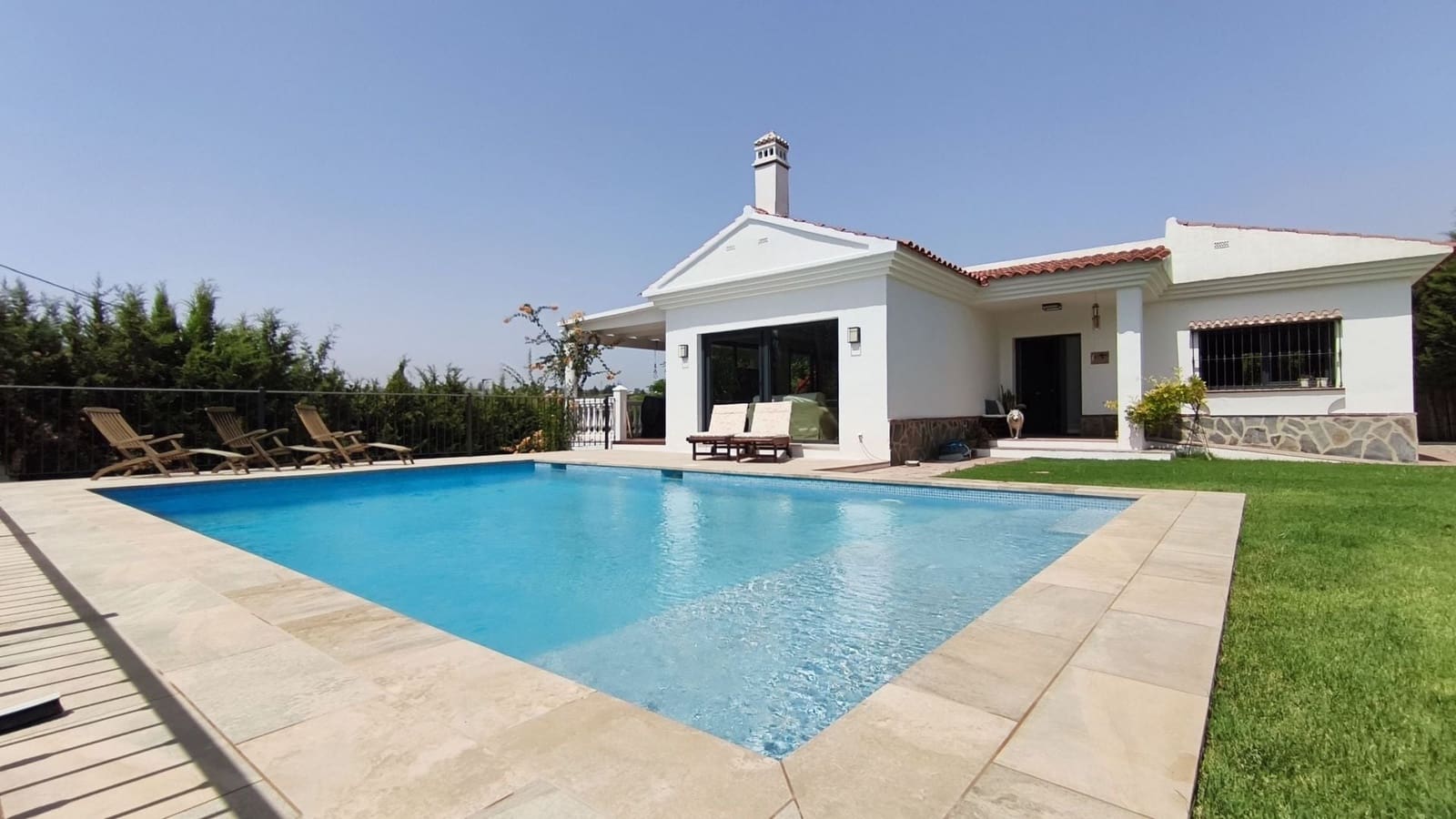 4 bedroom Finca/Country House for sale in Alhaurin de la Torre with pool garage - € 749,000 (Ref: 10009816)