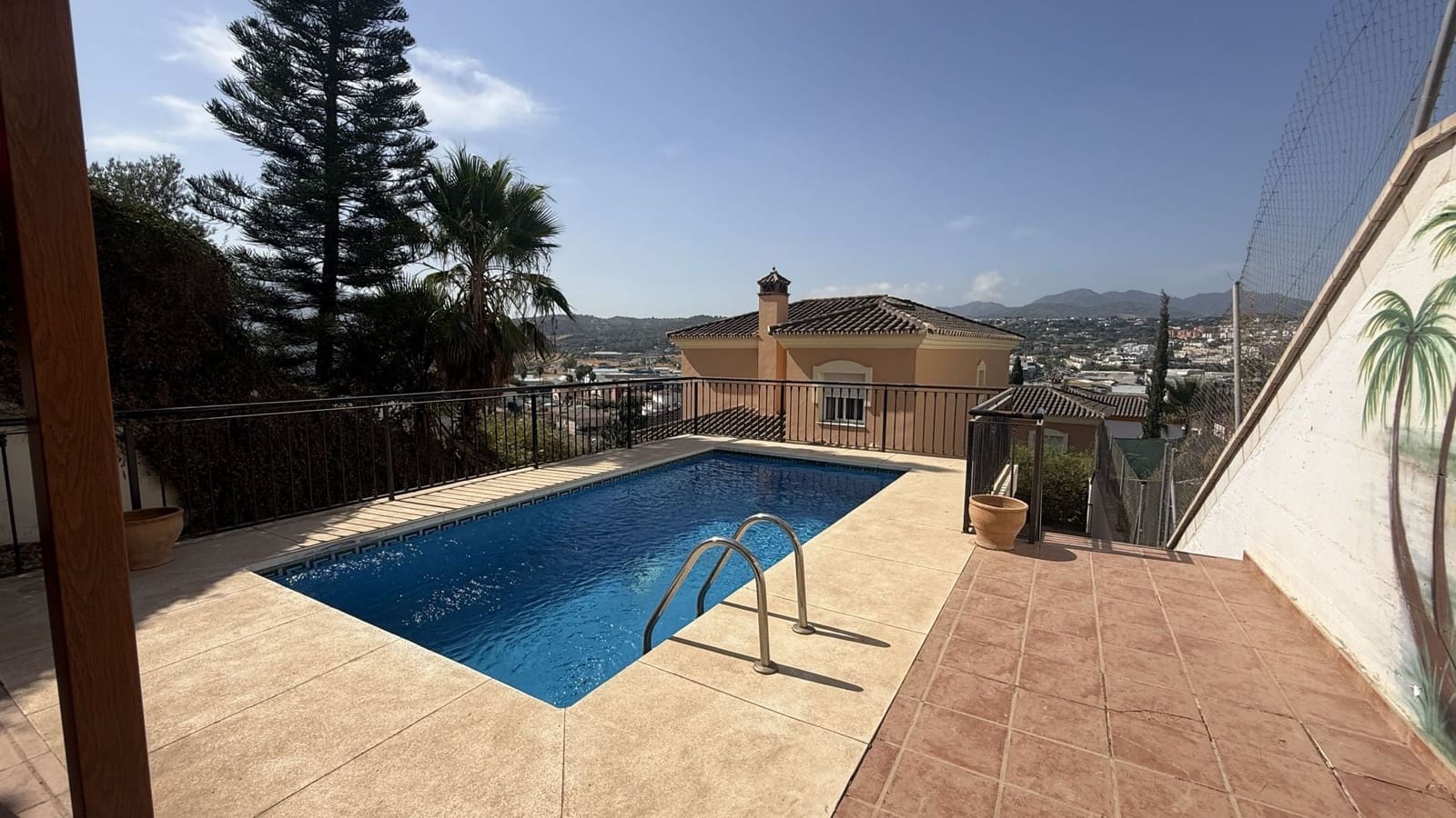 4 sovrum Villa till salu i Coin med pool garage - 589 000 € (Ref: 10016754)