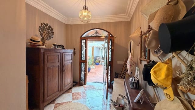 5 quarto Moradia para venda em Alhaurín el Grande com piscina garagem - 549 000 € (Ref: 10033149)