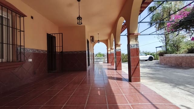 3 chambre Finca/Maison de Campagne à vendre à Coín avec piscine garage - 465 000 € (Ref: 10034470)