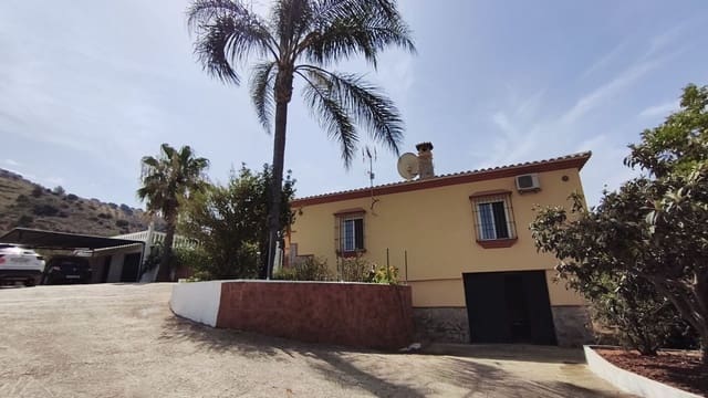 3 chambre Finca/Maison de Campagne à vendre à Coín avec piscine garage - 465 000 € (Ref: 10034470)