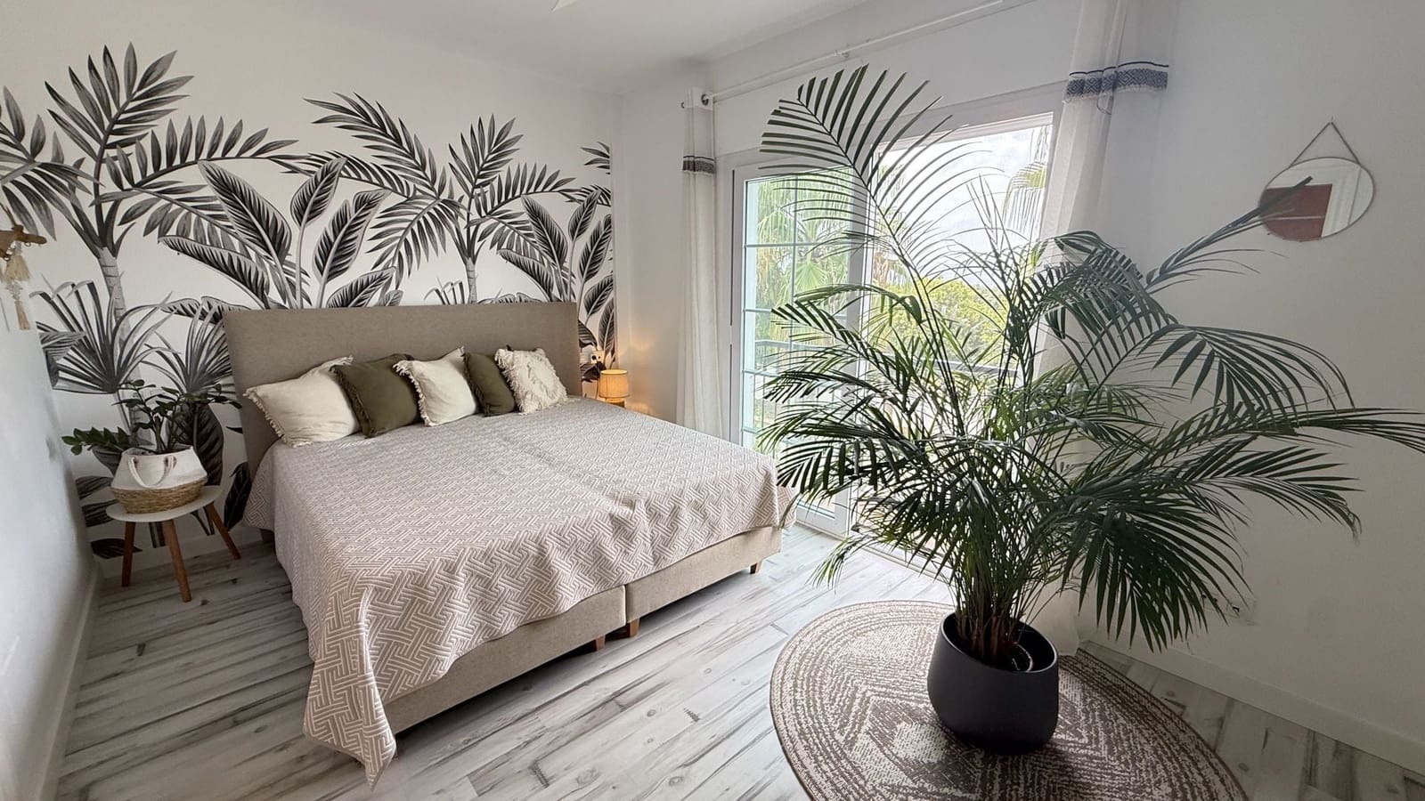 2 bedroom Townhouse for sale in Alhaurin de la Torre with pool garage - € 460,000 (Ref: 10130590)