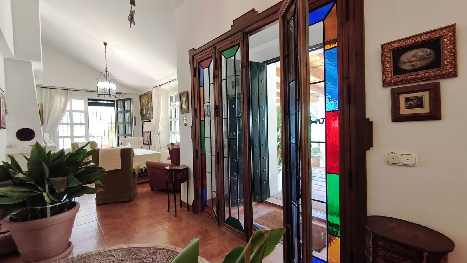 Finca/Landehus til salg i Malaga by med swimmingpool garage - € 1.100.000 (Ref: 10165656)