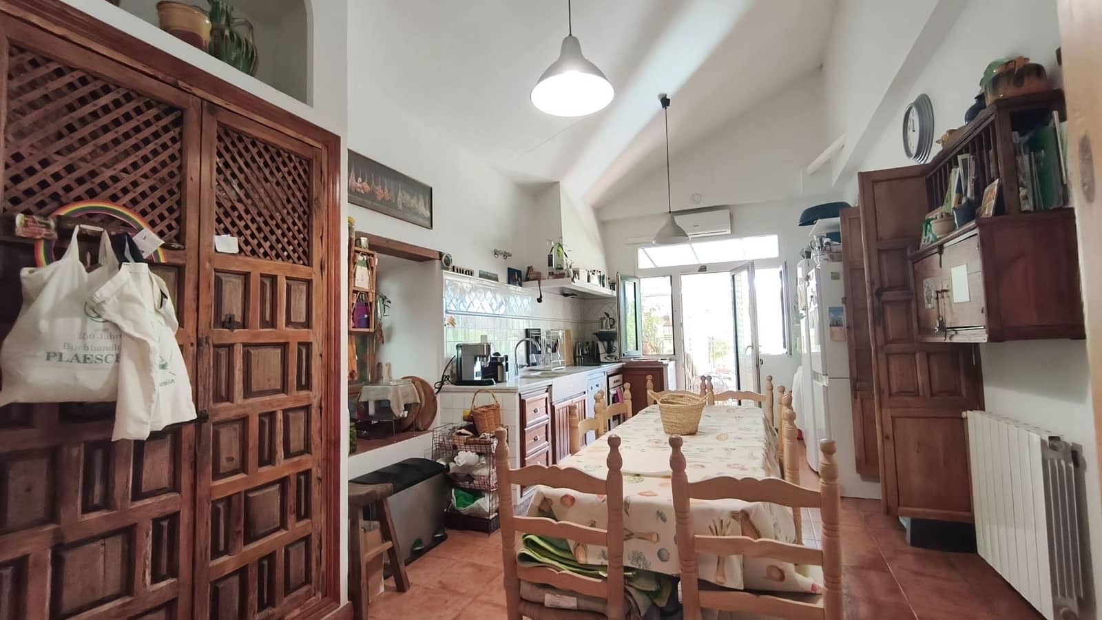 Finca/Landehus til salg i Malaga by med swimmingpool garage - € 1.100.000 (Ref: 10165656)