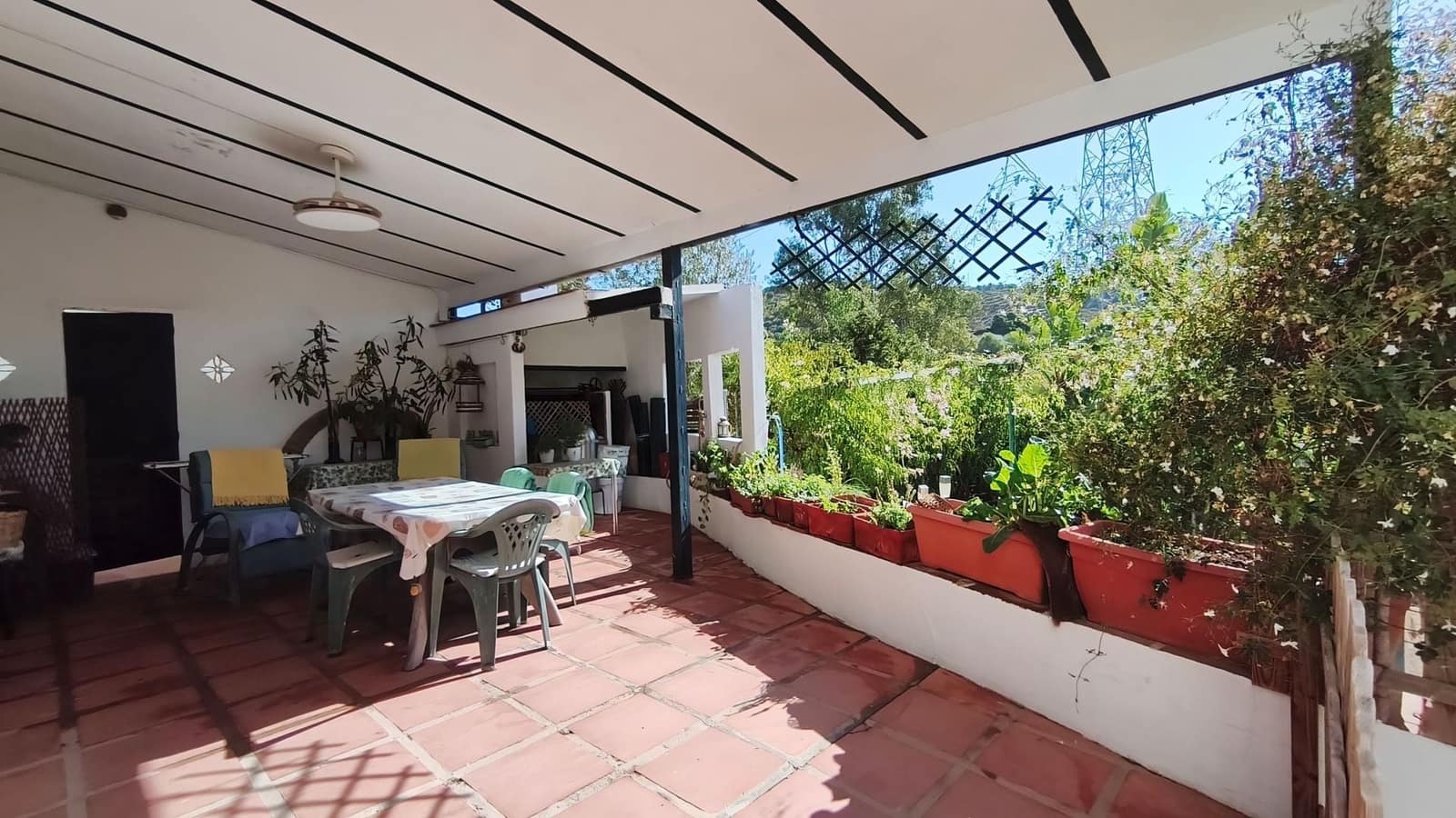 Finca/Landehus til salg i Malaga by med swimmingpool garage - € 1.100.000 (Ref: 10165656)