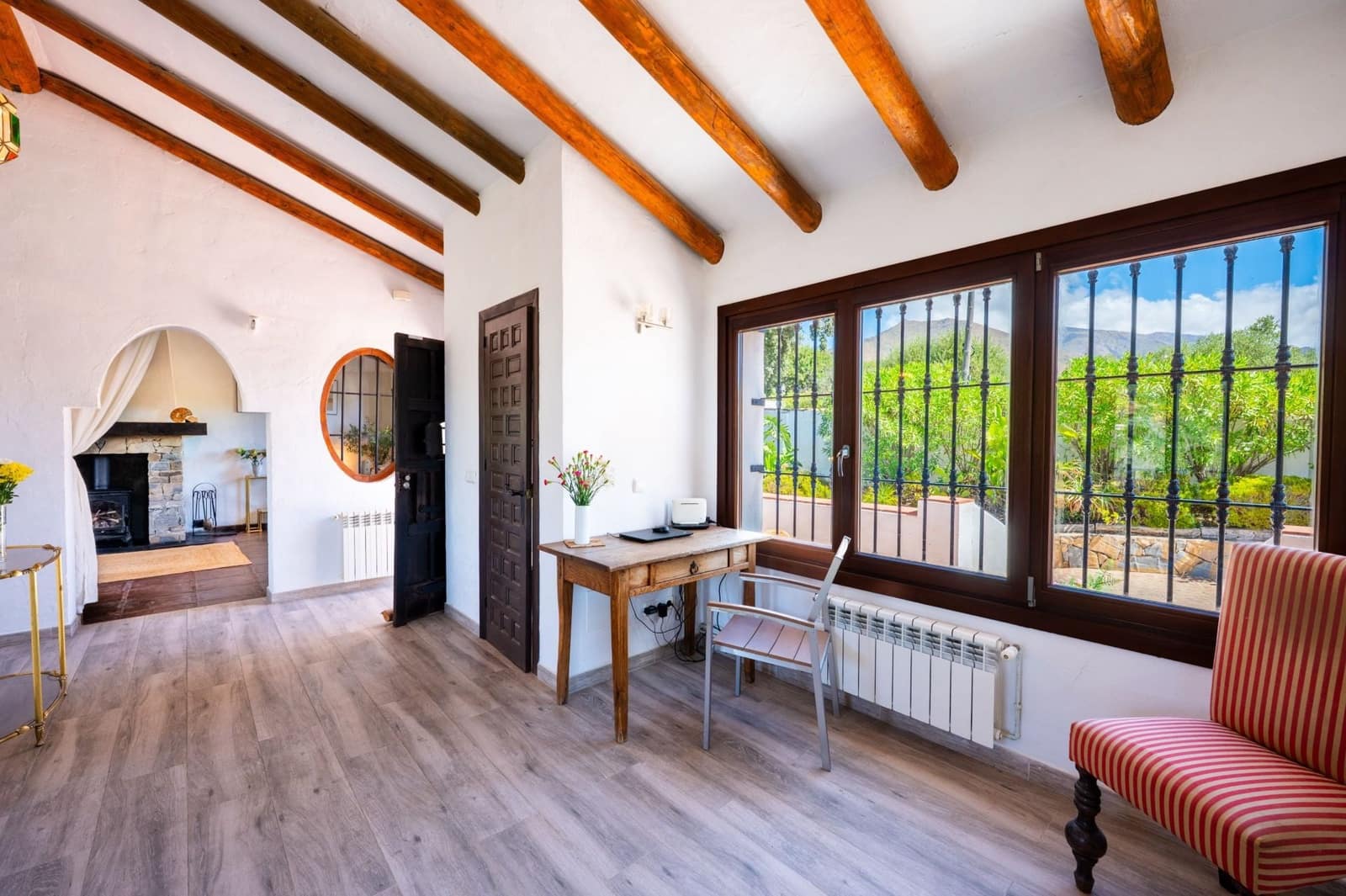 4 soveværelse Finca/Landehus til salg i Casares med swimmingpool garage - € 1.100.000 (Ref: 10168022)