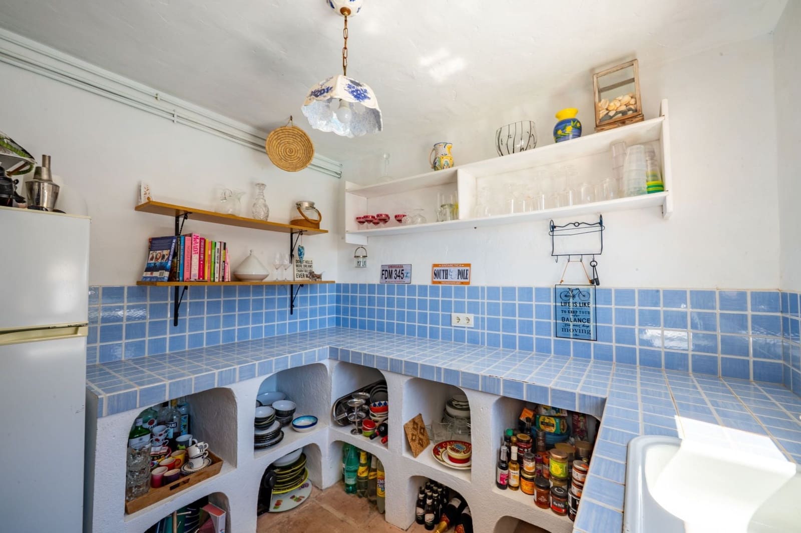 4 soveværelse Finca/Landehus til salg i Casares med swimmingpool garage - € 1.100.000 (Ref: 10168022)
