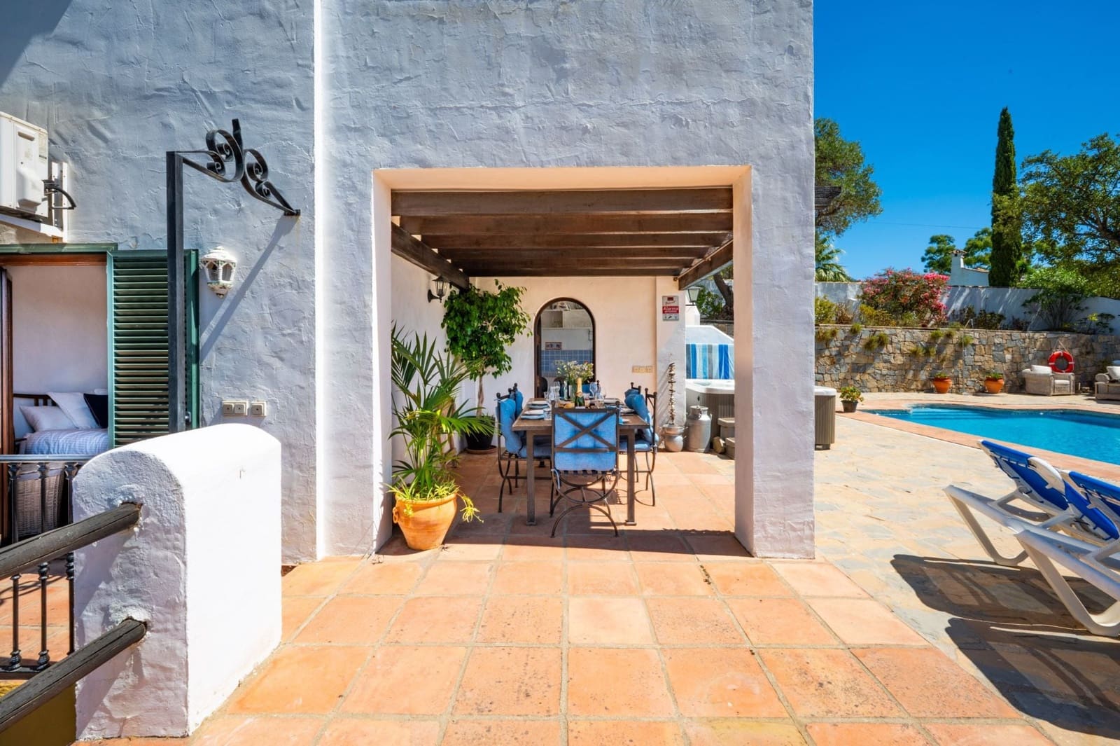 4 soveværelse Finca/Landehus til salg i Casares med swimmingpool garage - € 1.100.000 (Ref: 10168022)