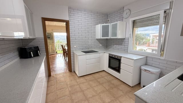 5 sypialnia Willa na sprzedaż w Coín z basenem - 699 000 € (Ref: 10169106)