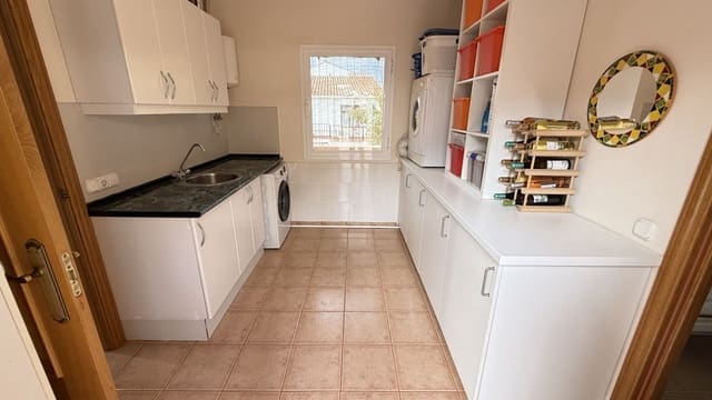 5 sypialnia Willa na sprzedaż w Coín z basenem - 699 000 € (Ref: 10169106)