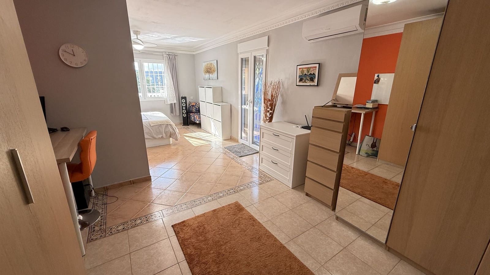 5 bedroom Villa for sale in Coin with pool - € 699,000 (Ref: 10169106)