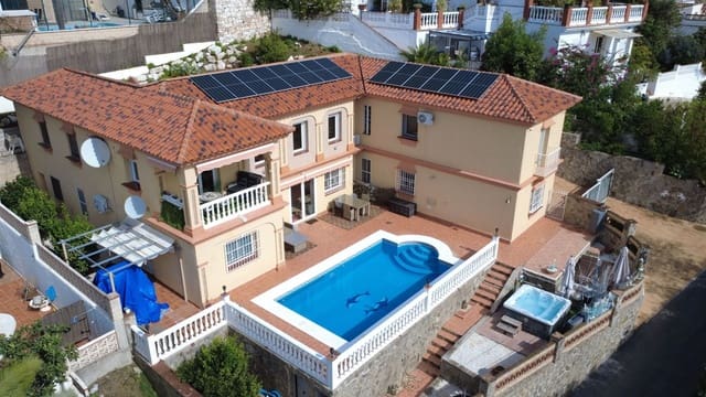 5 sypialnia Willa na sprzedaż w Coín z basenem - 699 000 € (Ref: 10169106)