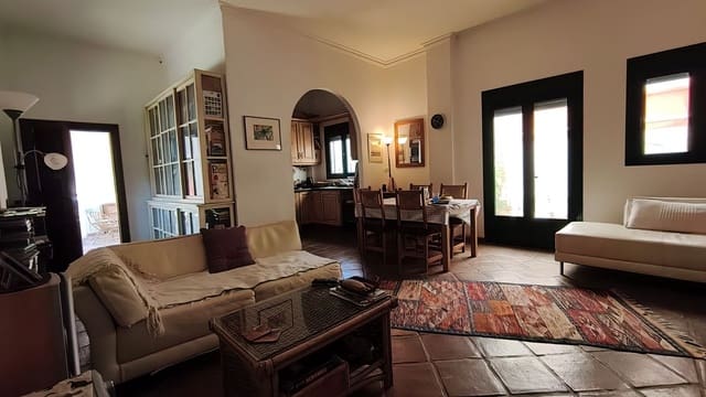 3 soveværelse Finca/Landehus til salg i Monda med swimmingpool garage - € 450.000 (Ref: 10182065)