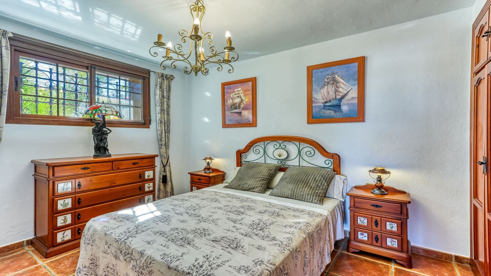 8 soveværelse Finca/Landehus til salg i Alhaurin de la Torre med swimmingpool - € 1.900.000 (Ref: 3452788)