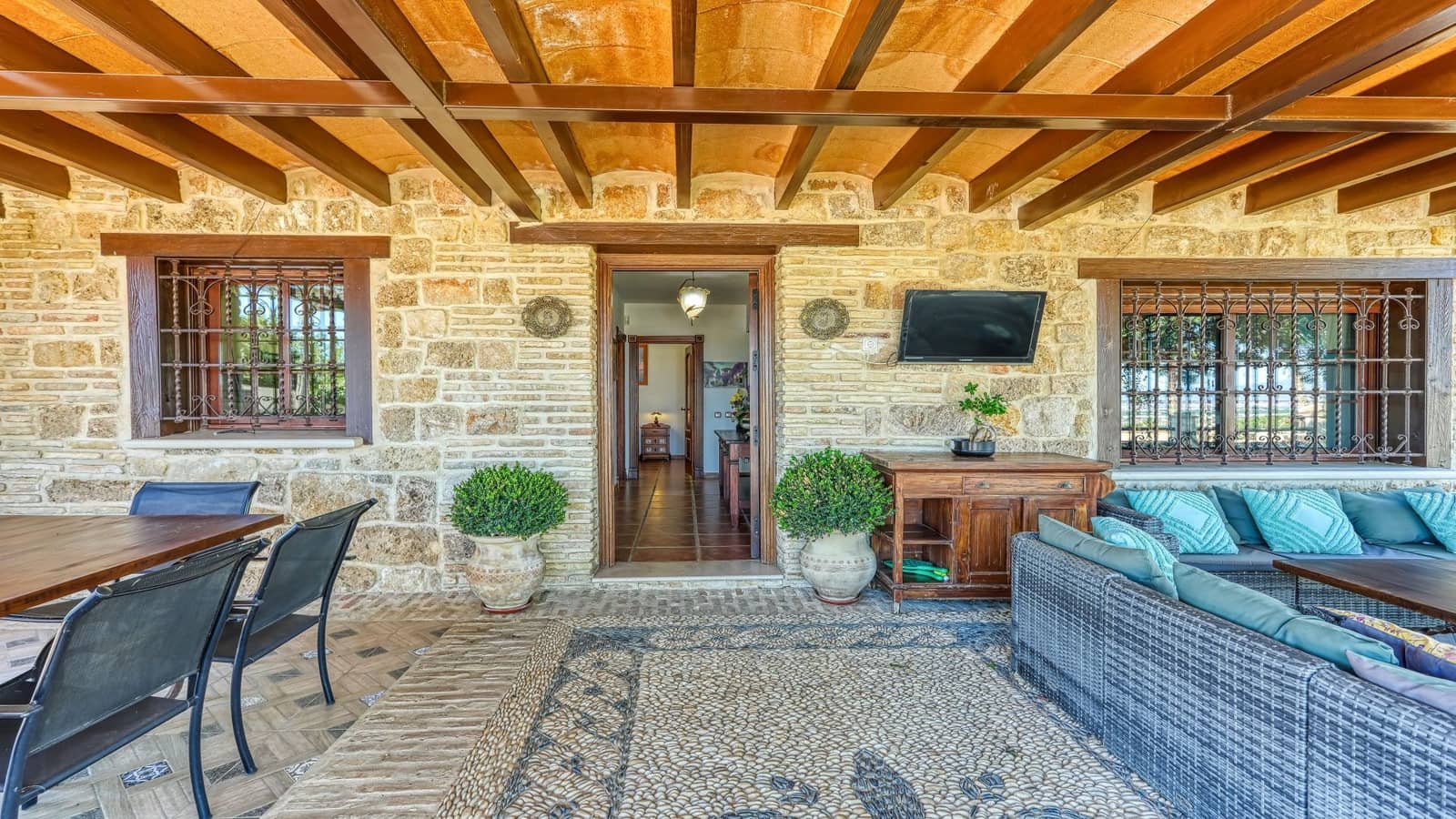 8 soveværelse Finca/Landehus til salg i Alhaurin de la Torre med swimmingpool - € 1.900.000 (Ref: 3452788)