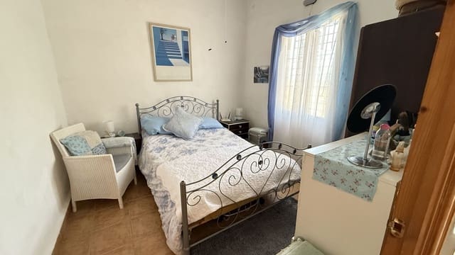 4 sypialnia Finka/Dom wiejski na sprzedaż w Pizarra - 130 000 € (Ref: 3453008)