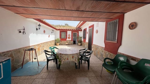 3 Zimmer Finca/Landgut zu verkaufen in Almogía mit Pool - 259.000 € (Ref: 3596063)