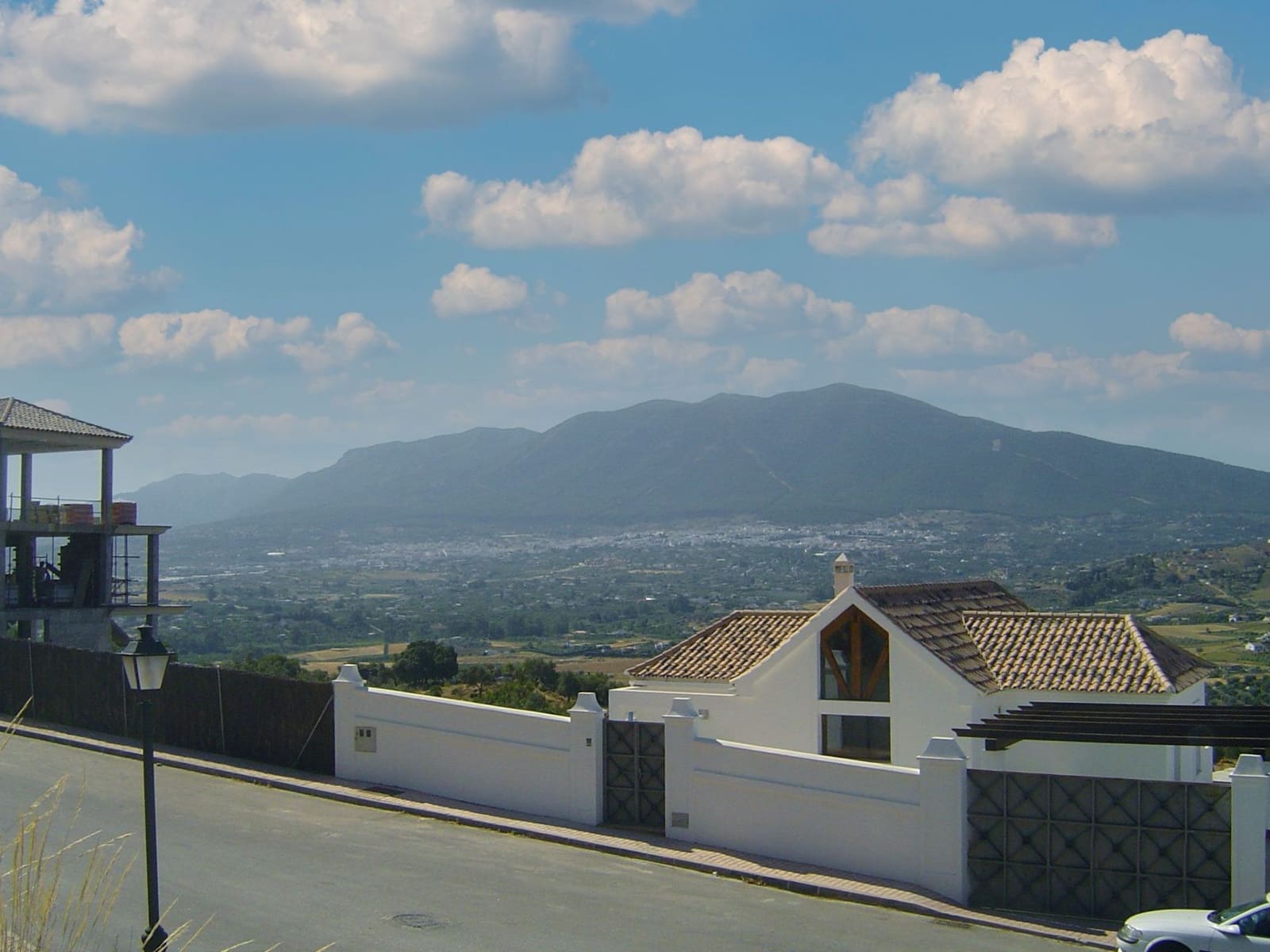 Grunde uden byggetilladelser til salg i Coin - € 125.000 (Ref: 3740142)