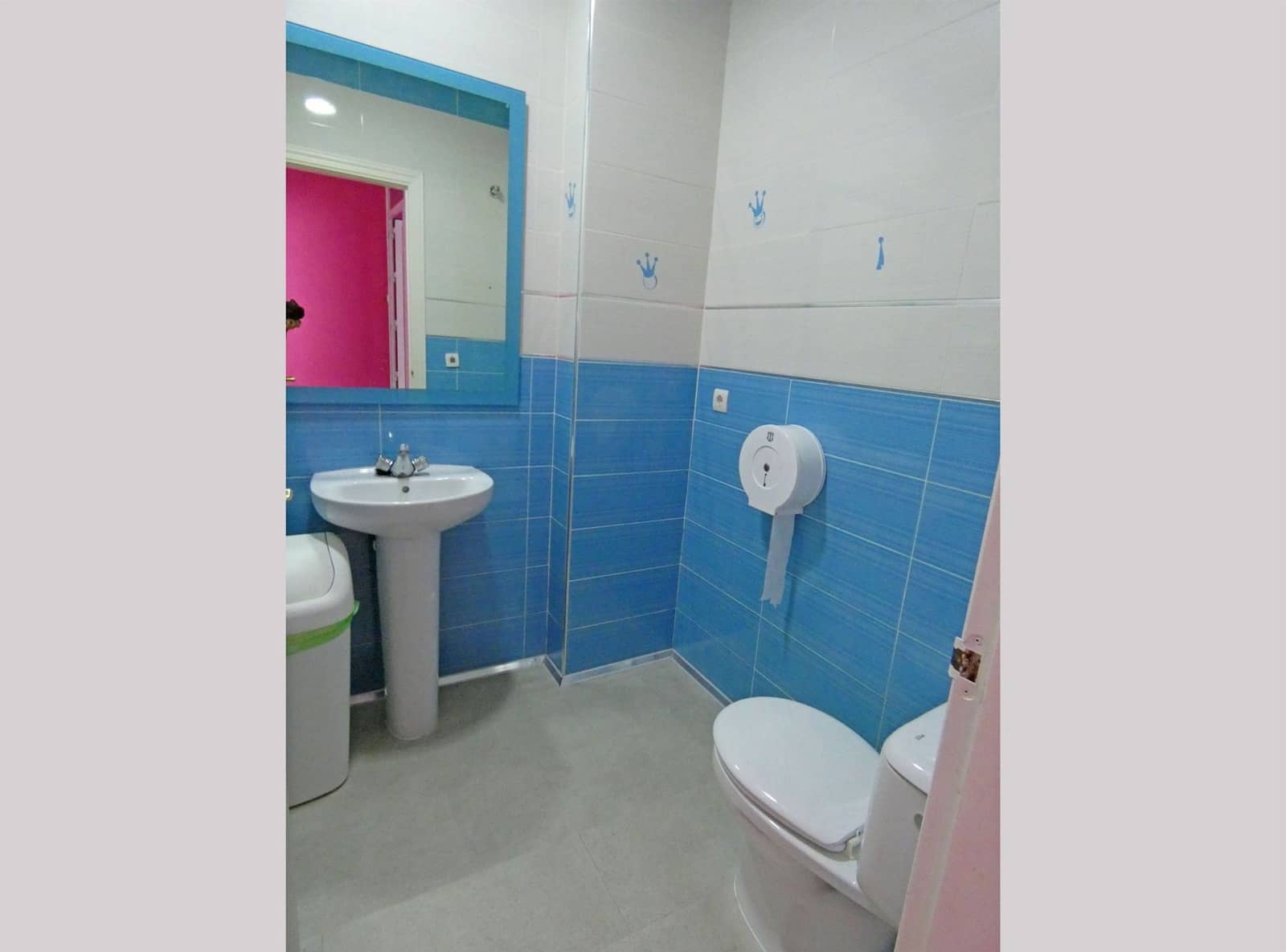 Commercial for rent in Alhaurin el Grande - € 1,500 (Ref: 4856515)