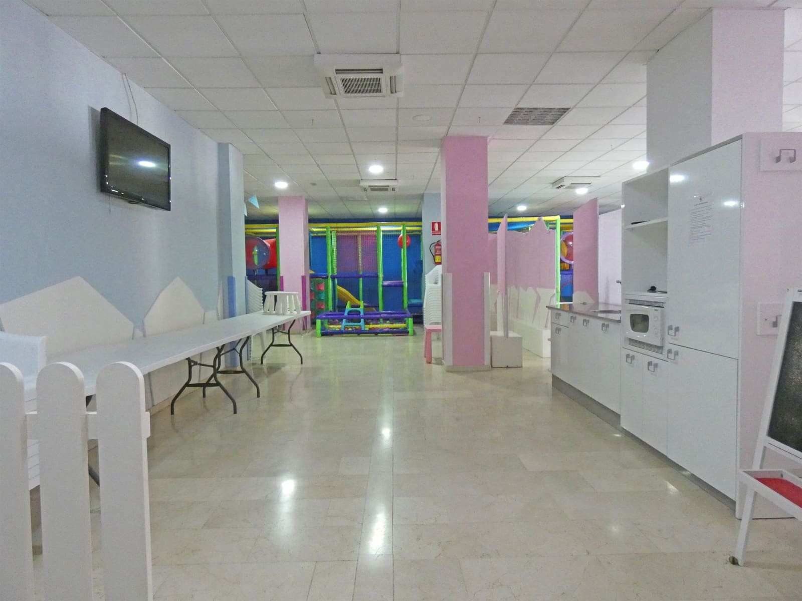 Commercial for rent in Alhaurin el Grande - € 1,500 (Ref: 4856515)