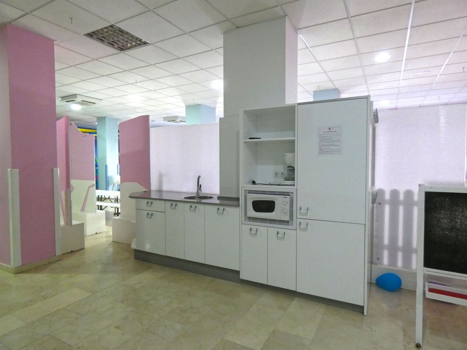 Commercial for rent in Alhaurin el Grande - € 1,500 (Ref: 4856515)