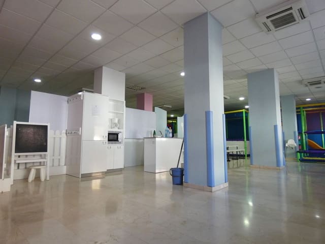 Erhverv til leje i Alhaurín el Grande - € 1.500 (Ref: 4856515)